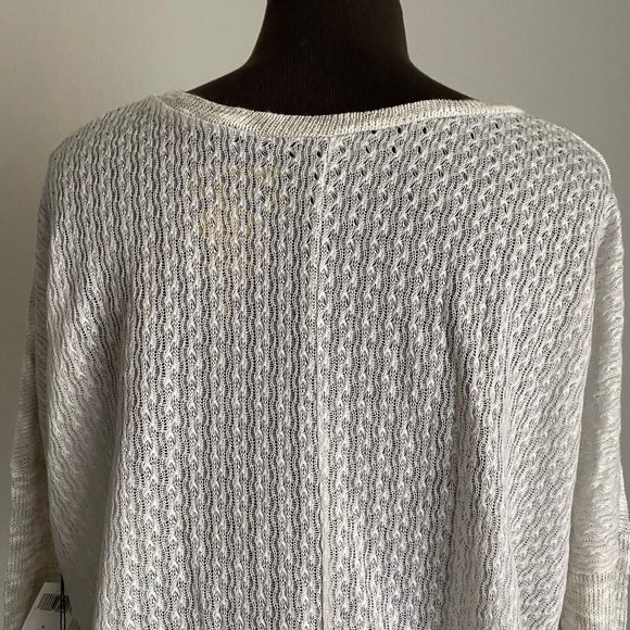 Disney Couture sz S Long sleeve snow white sheer cropped sweater - Picture 4 of 8